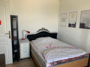 Une Chambre simple accès direct Aéroport d'Orly
